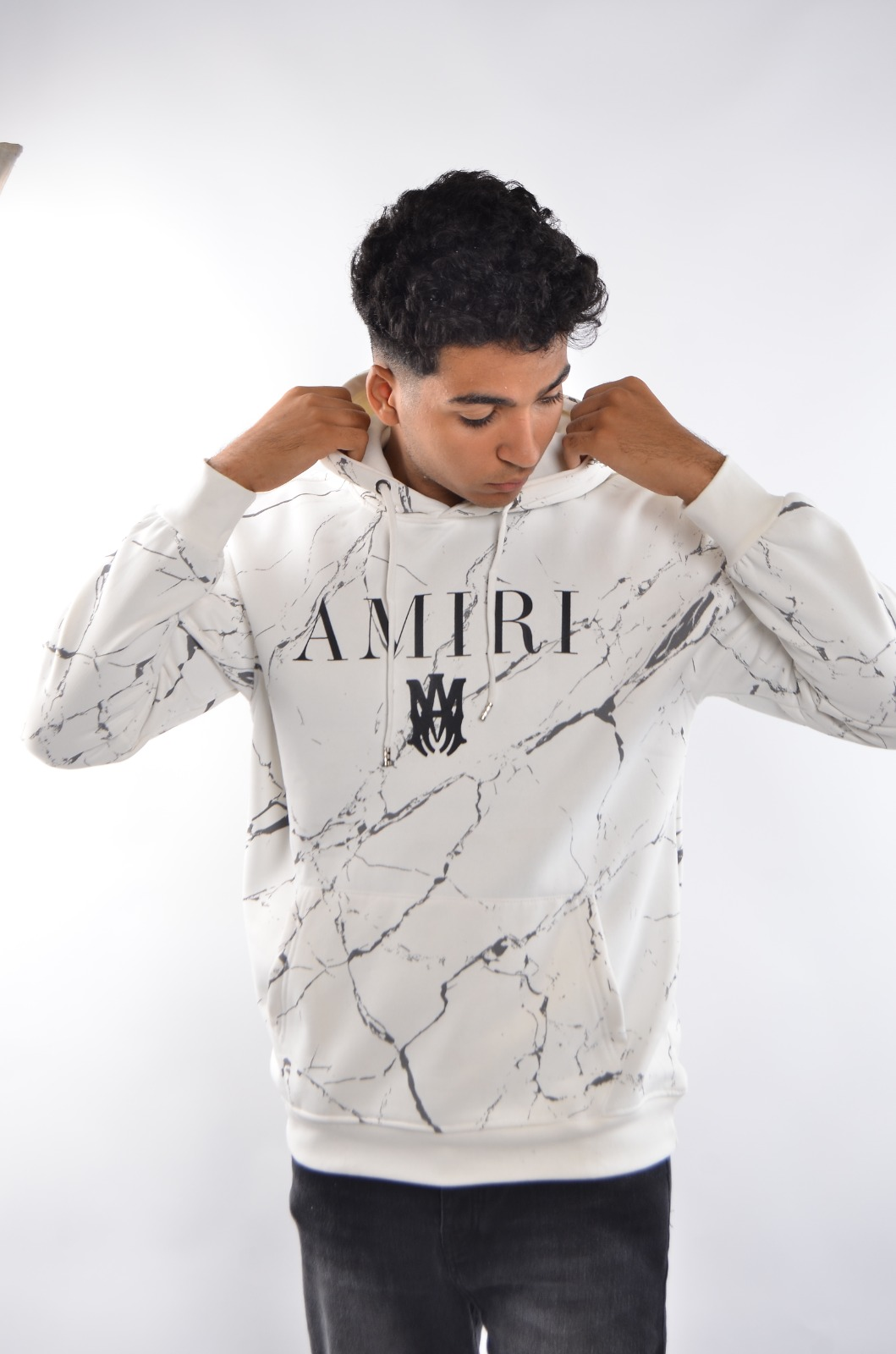 سويت شيرت تاي داي (AMIRI)